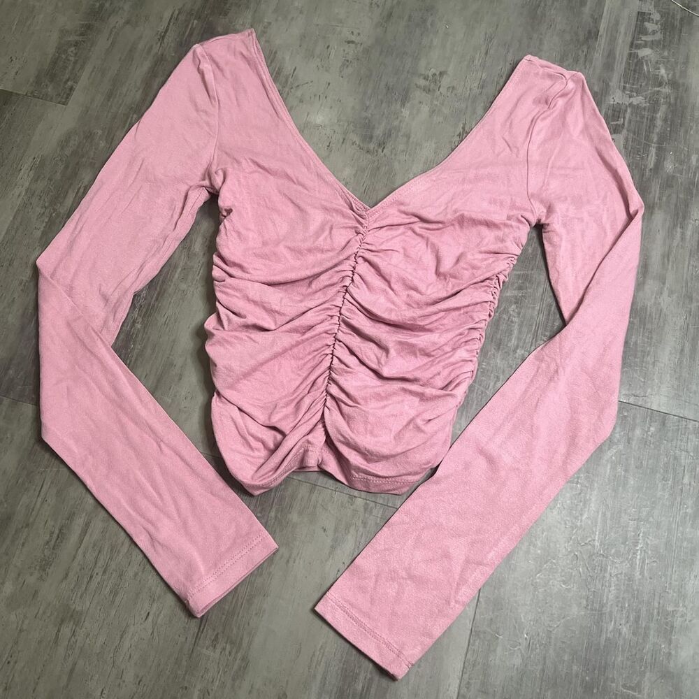 Forever 21 Ruched VNeck Long Sleeve Top Pink Size Small